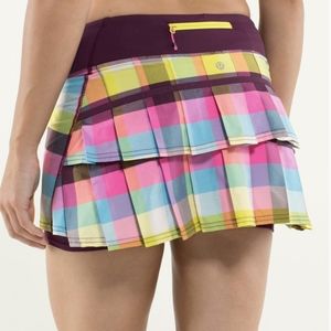 Lululemon pacesetter skirt 8 reg. Sea check multi/plum
